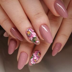 Trendy Nail Arts